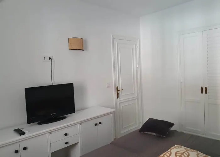 Lägenhet Modern 1 Bed Seafront Boliches