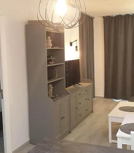 Lägenhet Modern 1 Bed Seafront Boliches