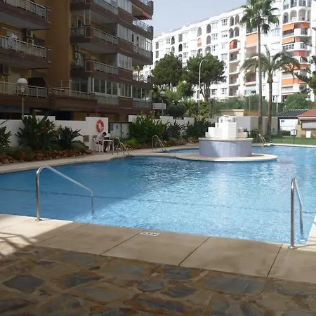 Modern 1 Bed Seafront Boliches * Fuengirola